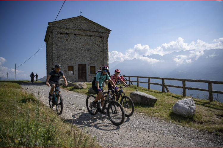 VALTELLINA EBIKE FESTIVAL 2021: ECCO COSA E' SUCCESSO! | Altarezianews